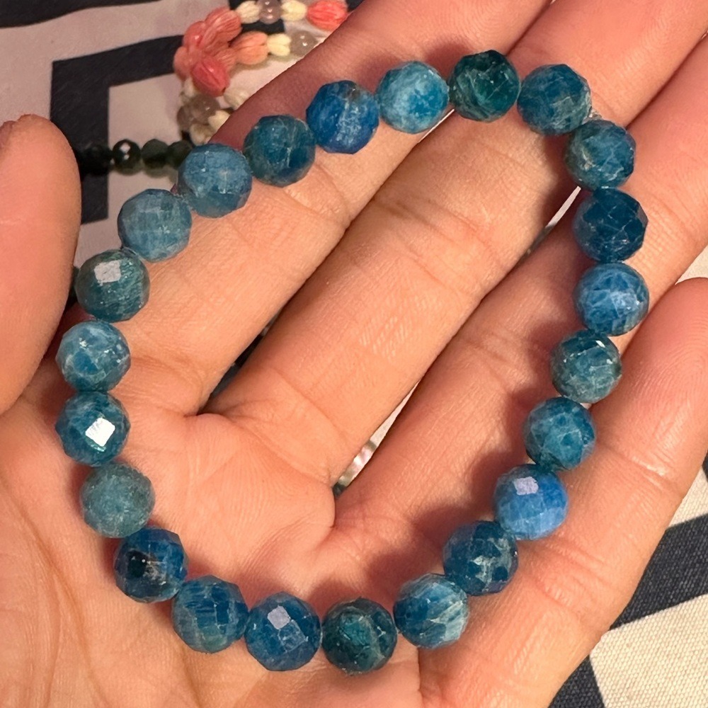 Blue Apatite Faceted 8mm Gemstone Stretch 7" Bracelet Teal Natural Stone Boho